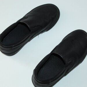 Lugz Oil and Slip Resistant Shoes Size 7